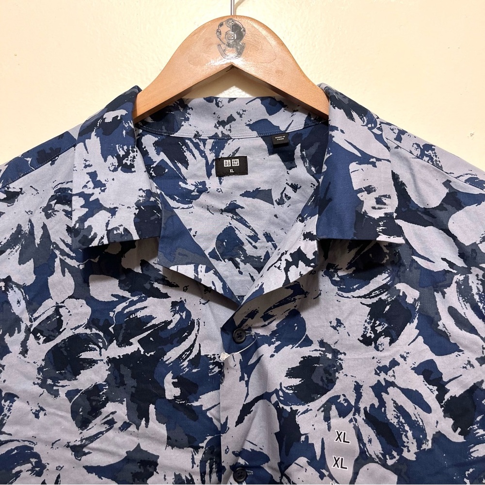 Uniqlo Open Collar Shirt